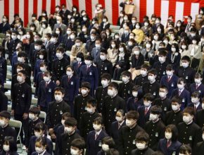 Coronavirus crisis sparks calls for revamping Japan’s school year