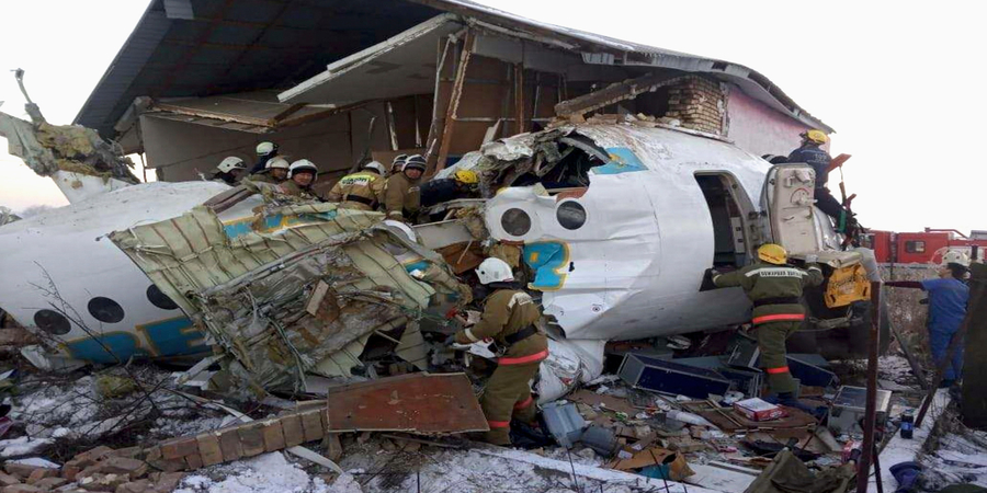 flight crashlands in Kozhikode kerala india